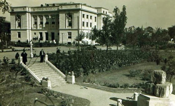 Monumentul din Parcul Alei in 1936