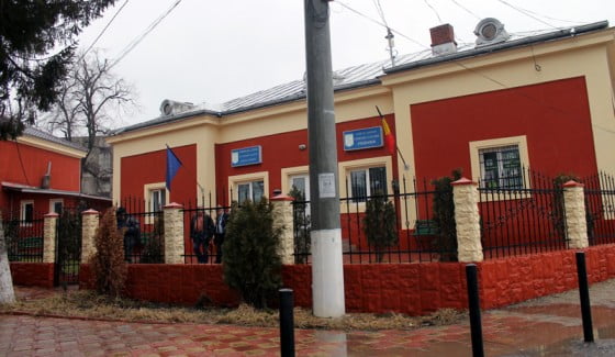 Primaria Clejani foto