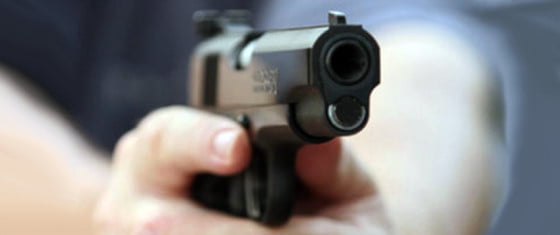 focuri_de_arma_pentru_a prinde _un_hot