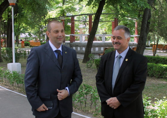 Floricel cu Emil Vuca SITE