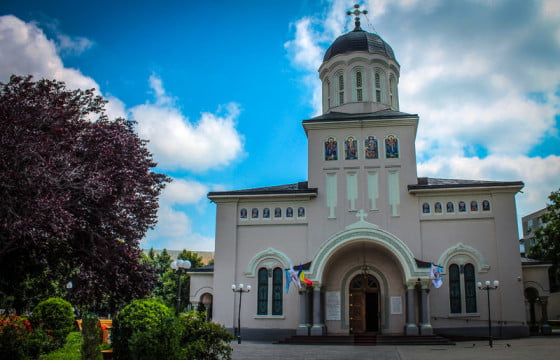 catedrala adormirea maicii domnului giurgiu