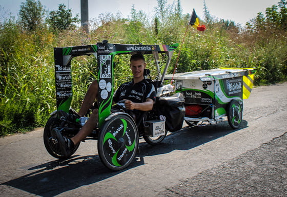 Gauillaume Bruyr cu tricicleta by Giurgiuveanul