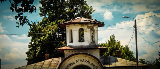 cade clopotnita cimitirului sf haralambie giurgiu SITE