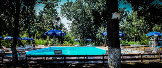 piscina Balanoaia by Giurgiuveanul