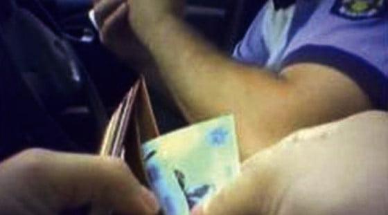 politist giurgiuvean arestat pentru mita