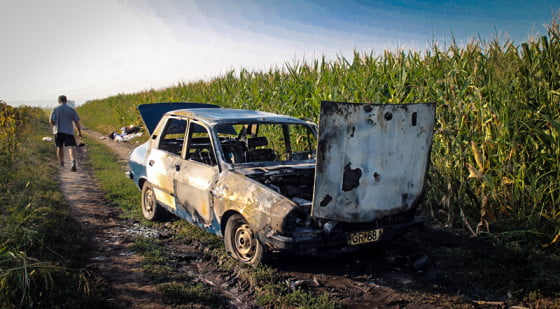 masina arsa la Vieru by GIURGIUVEANUL