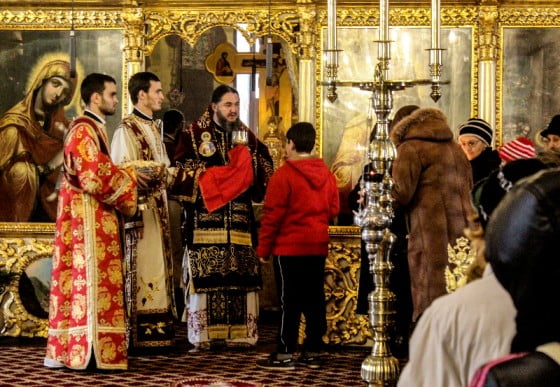 Slujba by Vasile Arcanu