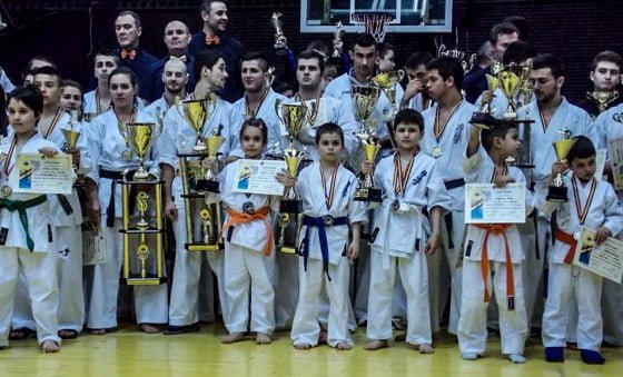 1525355_569691213144990_1790137341_n