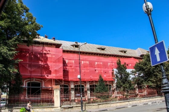 Liceul Maiorescu by Vasile Arcanu