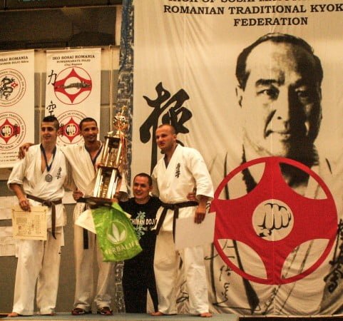 KONICA MINOLTA DIGITAL CAMERA