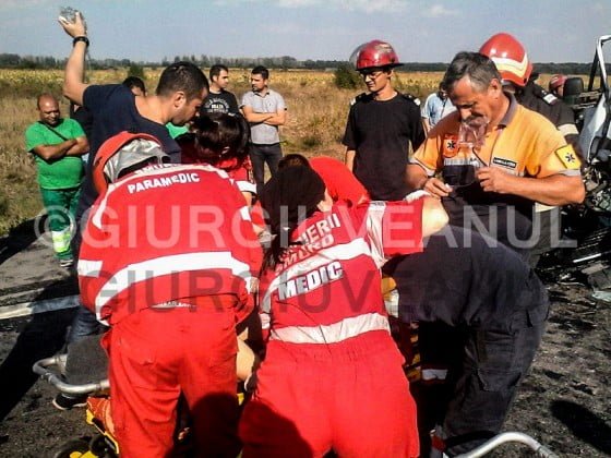 10663046_824269307604803_1453928055_o