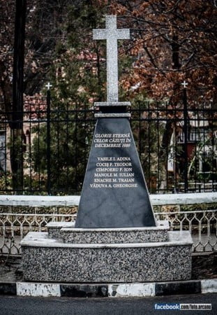 1013646_303252276541478_6595101521915966133_n