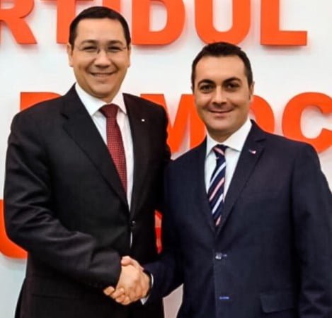 10659228_711431845607461_447263623465908968_n