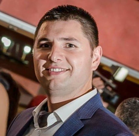 10906051_770066966415291_5732757660478426600_n