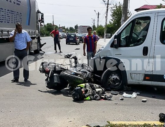 11418231_1576734105924969_736254995_n