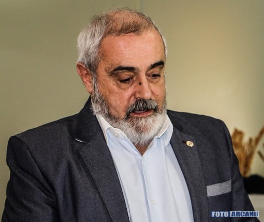 12112169_410595532473818_1042666874317447549_n