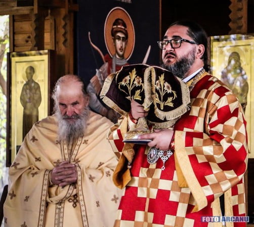 12241648_417943005072404_7197586423676362869_n