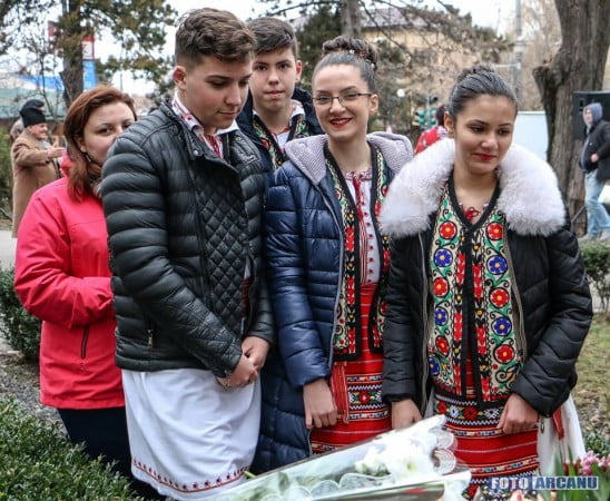 12510290_433115233555181_1940852917218932005_n