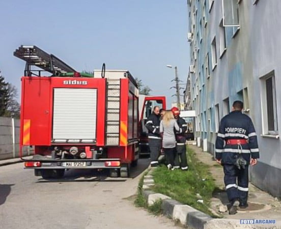 12939360_1079025042170854_1511272935_n