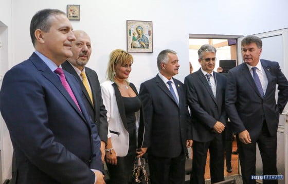 13040917_1193396020679911_5341914012276899512_o