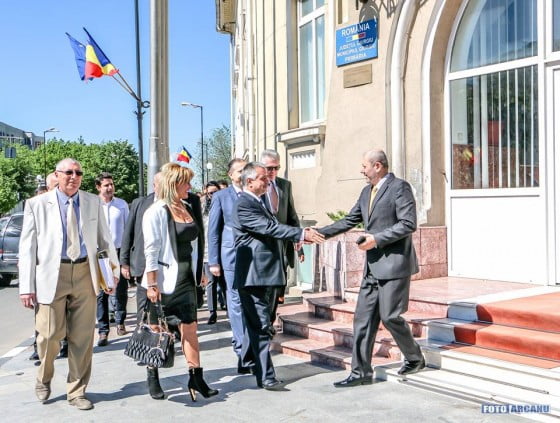 13083297_1193395540679959_7419693988187151081_n