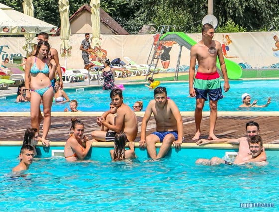 13406976_487209761479061_8830052741633045865_n