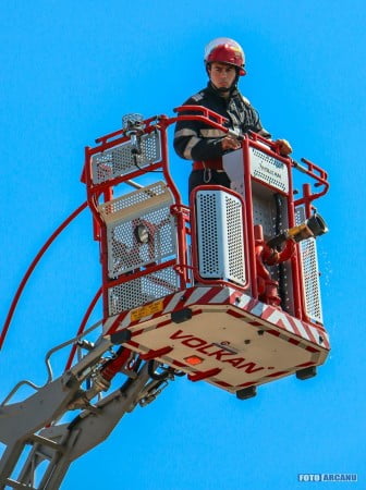 13412883_1228207037198809_9112670550399125813_n