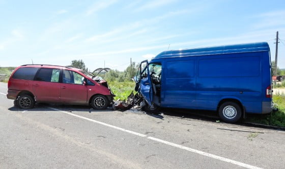 Foto accident Heresti 3-2