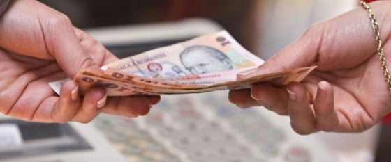 plata-plati-bani-romanesti_article-main-image