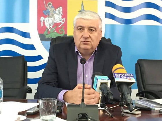 13936653_1042593032498660_1866478606_n