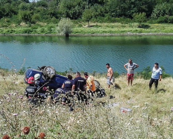 13950466_1090898857665432_1661979248_o