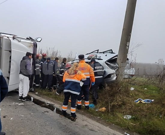 14740998_1332108043496606_1482588857_n-2