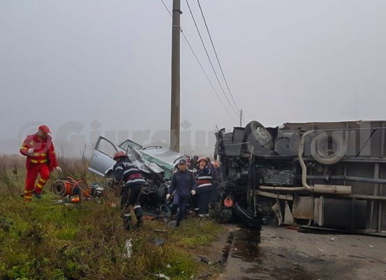 14804928_1332107993496611_727286711_n-2