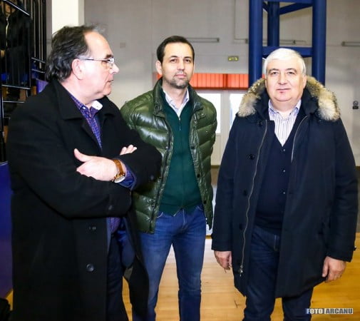 16266178_583949561805080_5545970145314003913_n