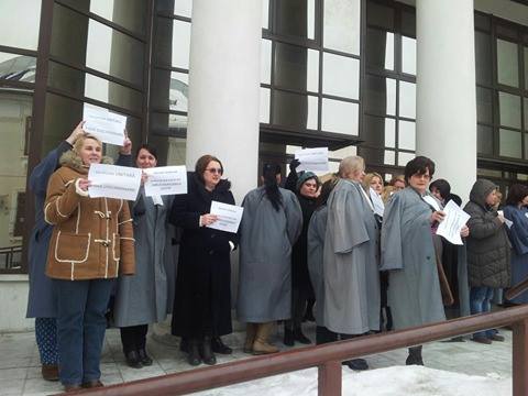 16441486_1248580128565669_1138345122_n