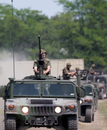 atentie-trec-coloane-militare-nato-18578035