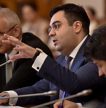 19598900_836025206563877_4999502479395332926_n