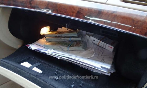 1500021047298-1071-S4