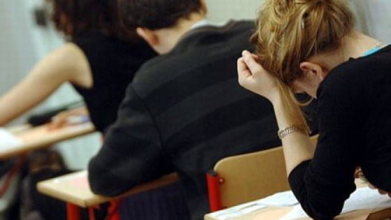 simulare-bac-fizic-2016-subiectele-i-baremul-de-corectare-1