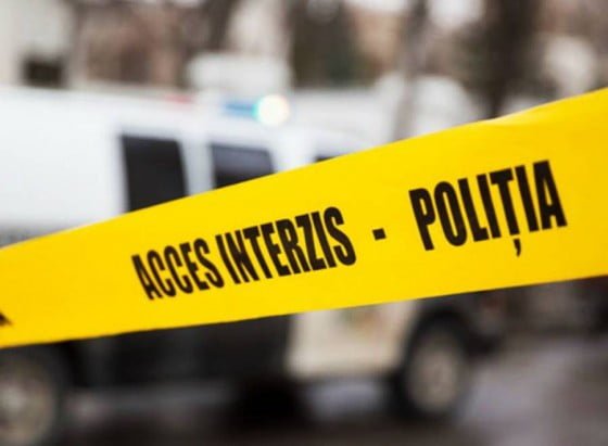 caz-socant-un-barbat-si-a-dat-foc-la-casa-si-apoi-s-a-spanzurat-39392