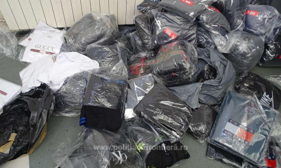 1510561559407-1608-S4