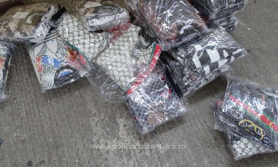 151073590878-1653-S4