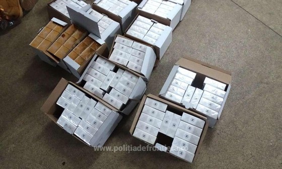 151082405890-1664-S4