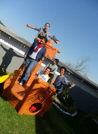 166976_197114087024013_2056814068_n