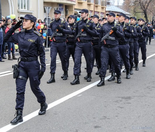 24129760_730729200460448_3336818031807136206_n