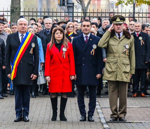 24232126_730721913794510_977347763327874205_n