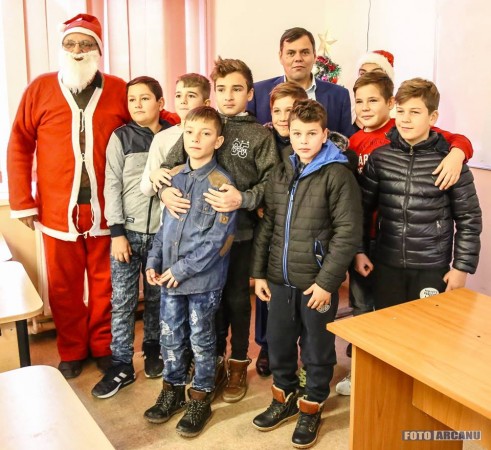 25498531_739729339560434_1313246962329783883_n