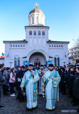 26230162_747048902161811_3245185126484210516_n