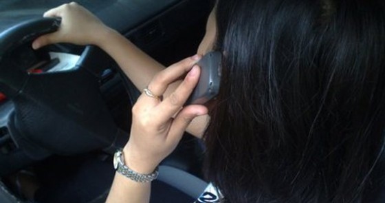 femeie-la-volan-e1320066752445