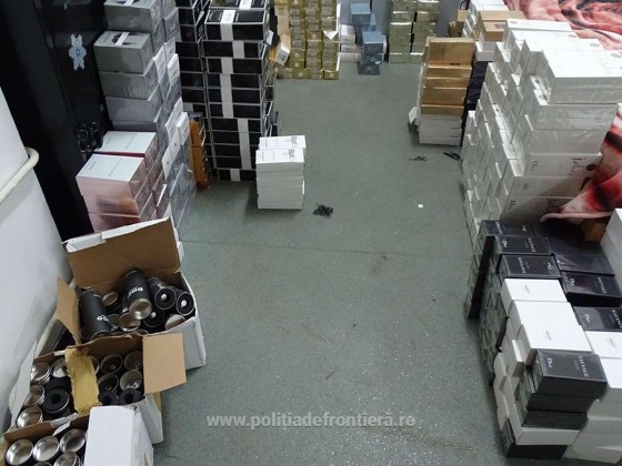 1519202323133-2083-S4